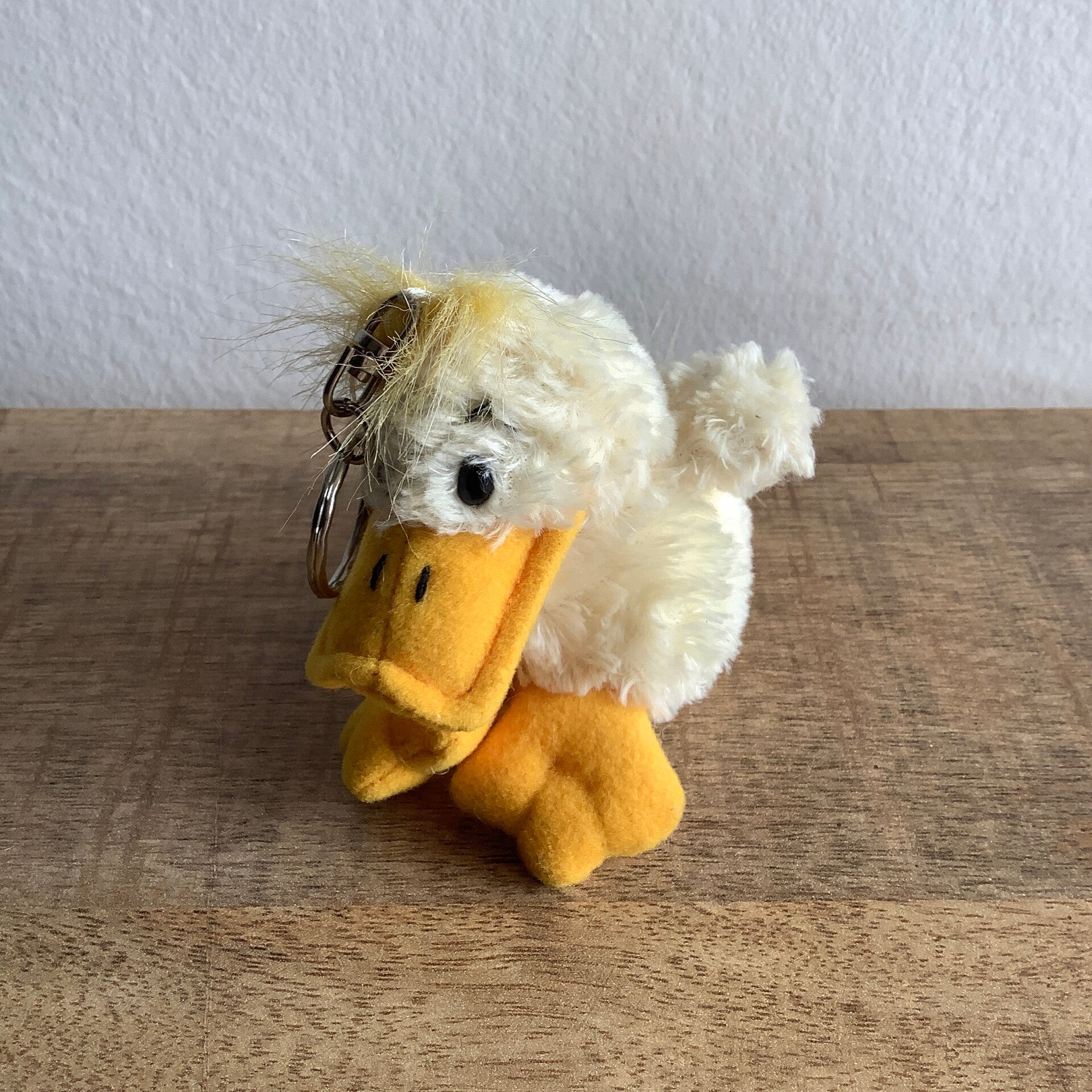 Anna Club Plush eend sleutelhanger