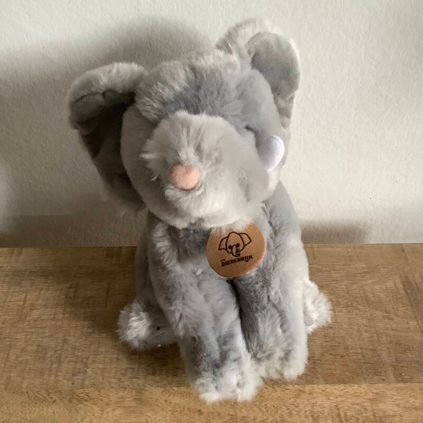 PIA soft toys olifant