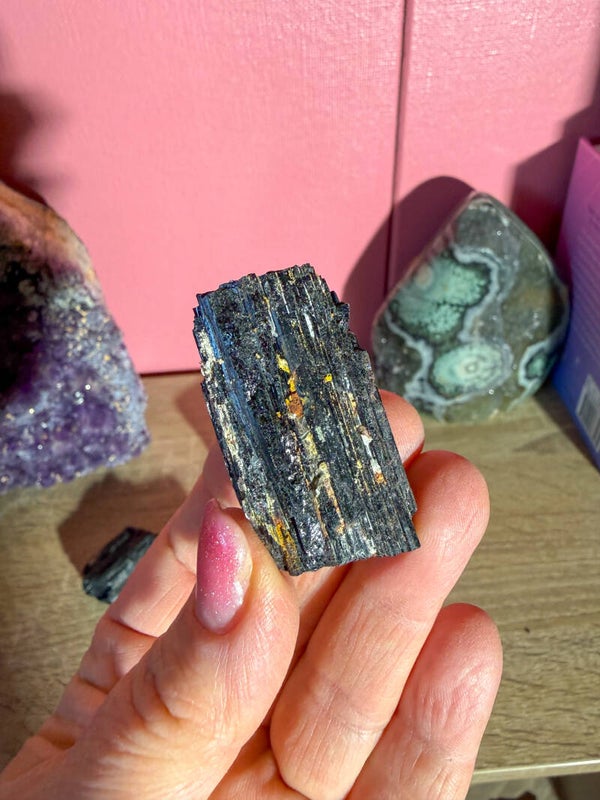 Zwarte Toermalijn, ruw