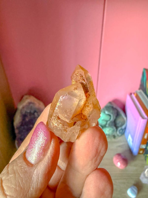 Tangerine Kwarts ( Lemurian Tangerine) cluster