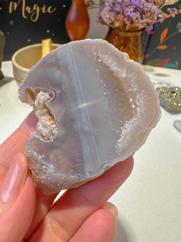 Agaat geode half gepolijst