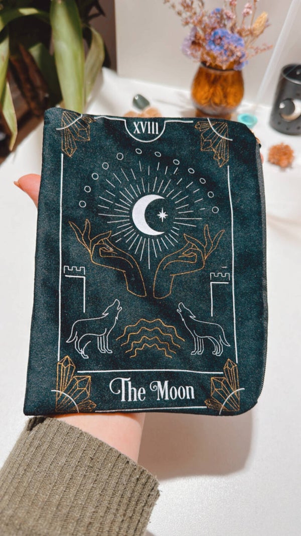 The Moon fluwelen tas met rits en bedel