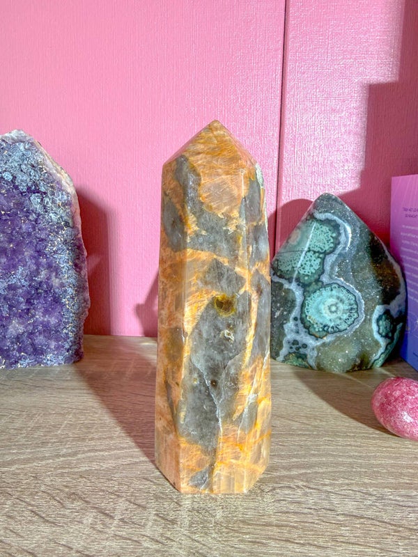 Perzik Maansteen toren