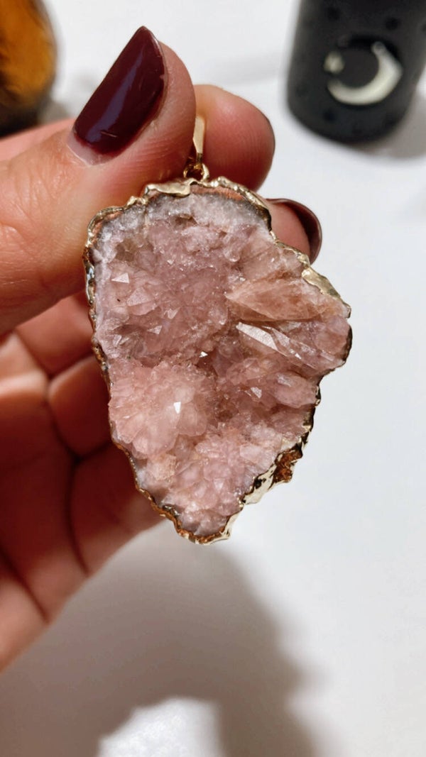 Roze Amethist hanger goudkleurig