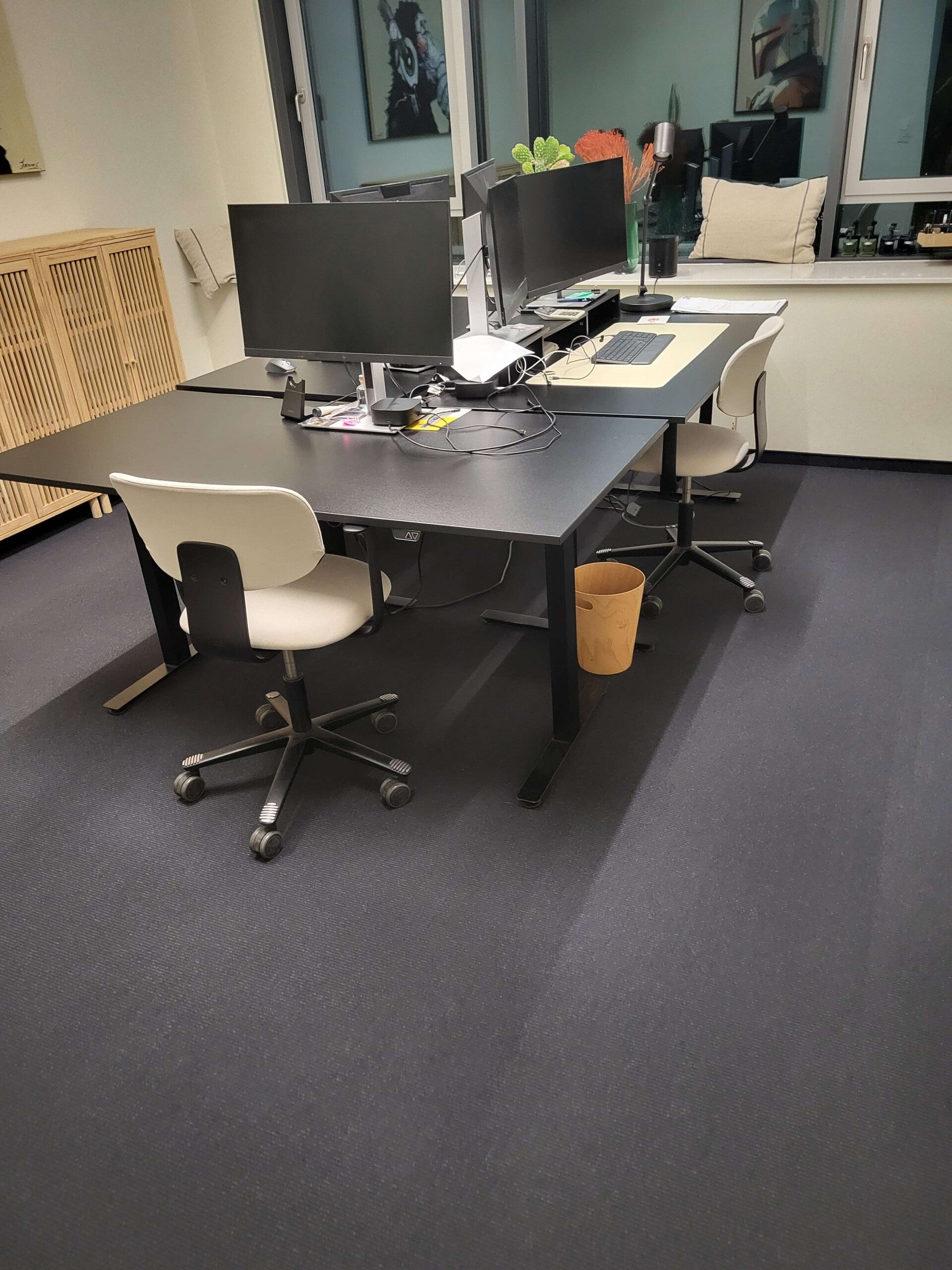 Sauberes Büro nach professioneller Büroreinigung in Buxtehude durch Hoppe Facility Services