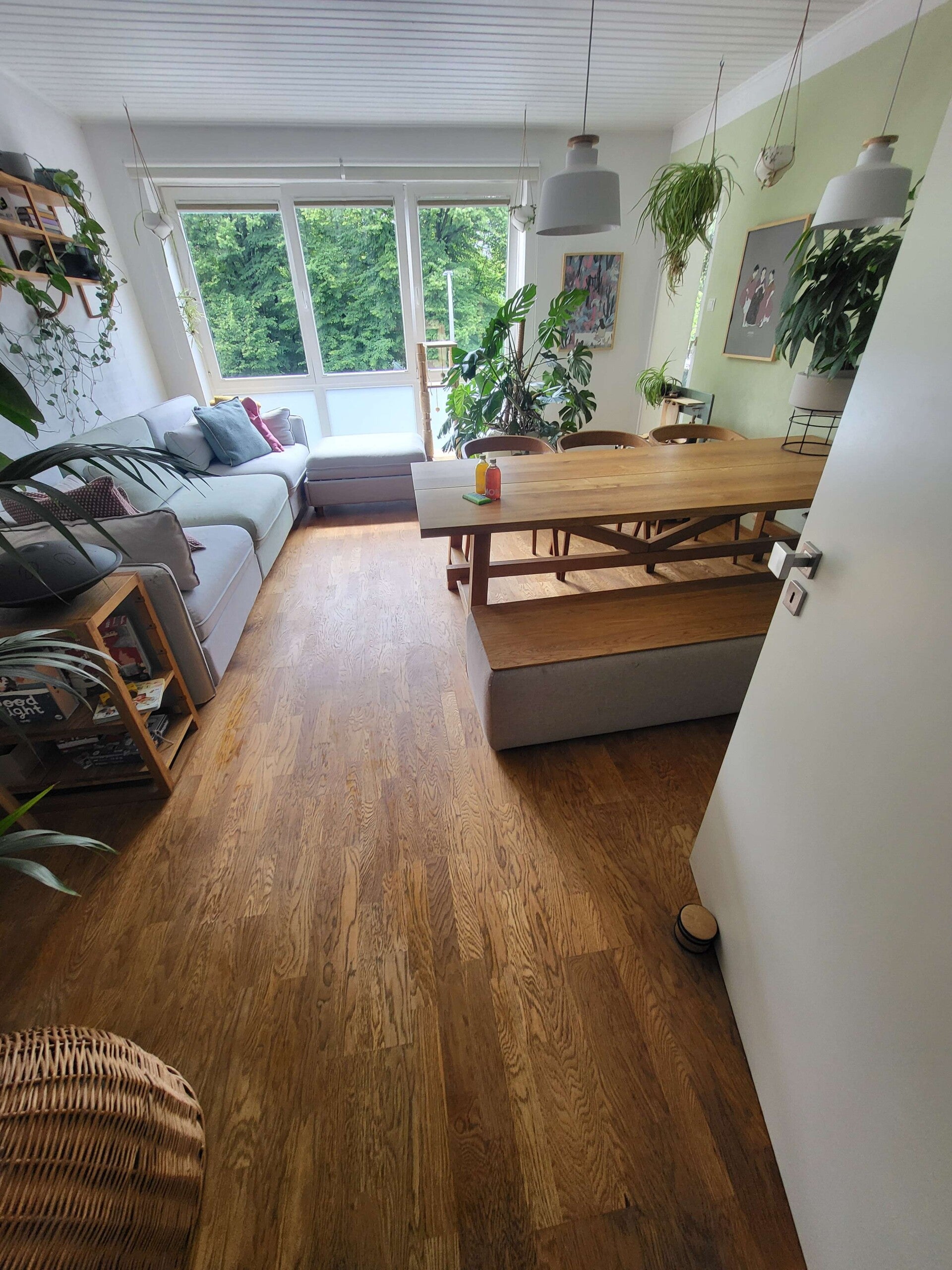 Saubere Wohnung nach professioneller Haushaltsreinigung in Buxtehude durch Hoppe Facility Services