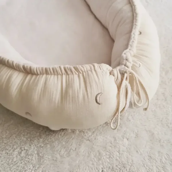 Babynest Moon Stars & Offwhite Wellness Fleece