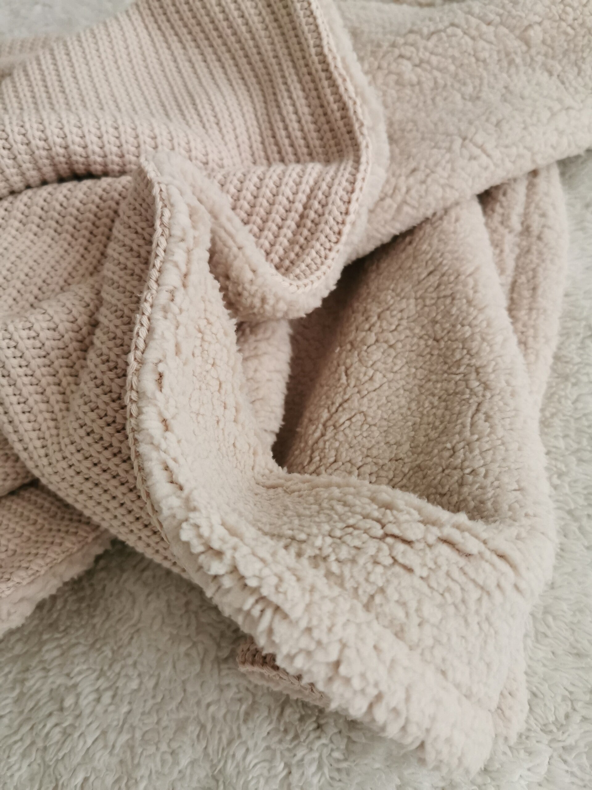 Deken Zand Knit & Beige Teddy