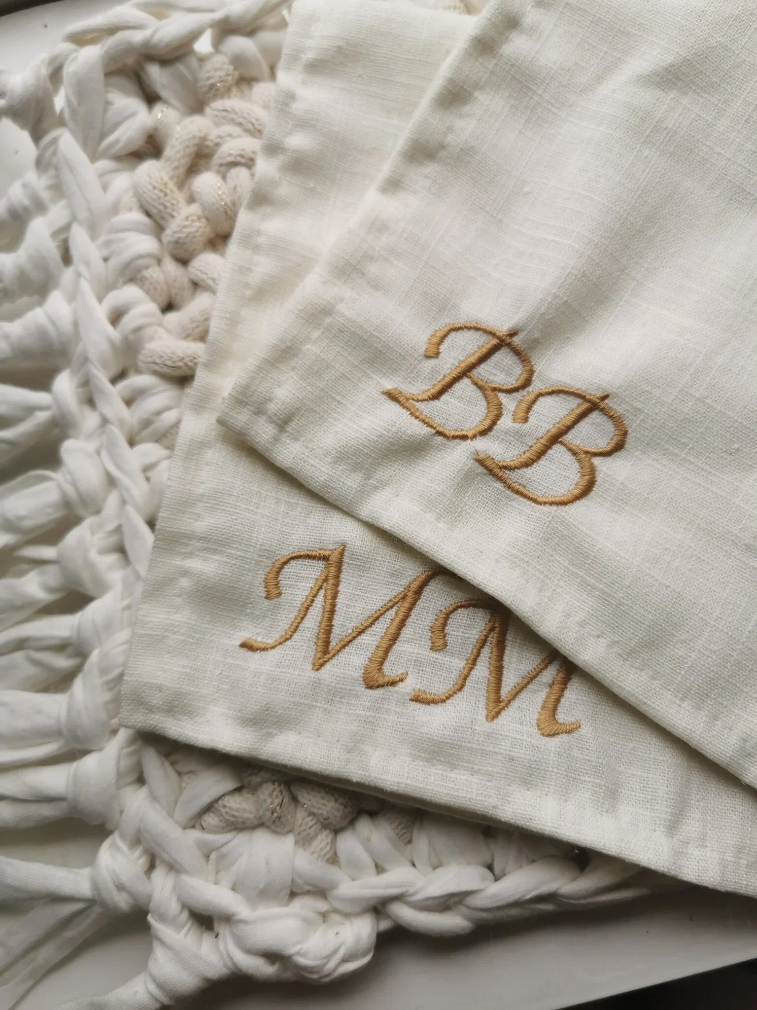 Design Your Own Servet