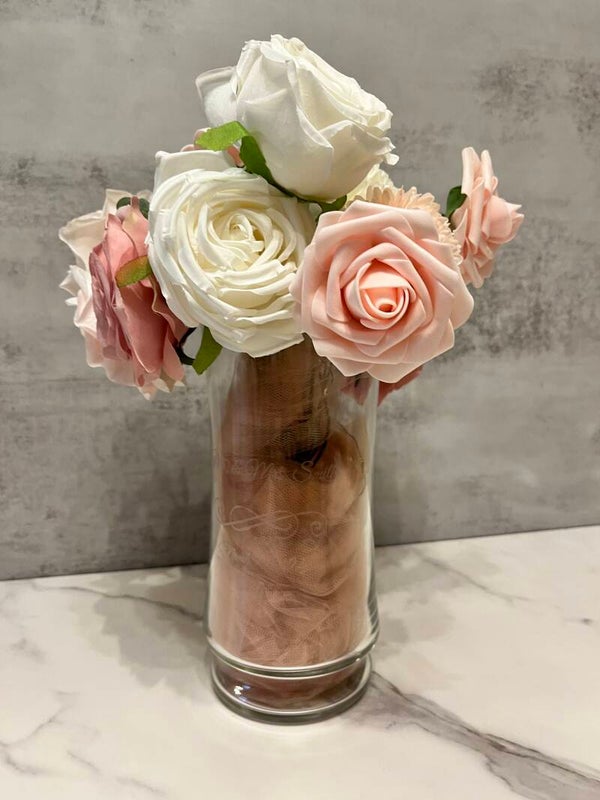 Head Table Vase