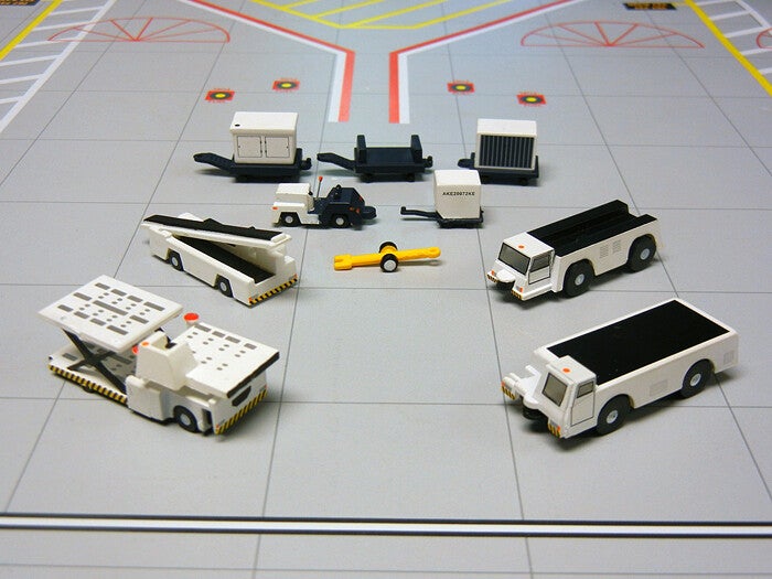 Gemini Airport support equipment 1/200