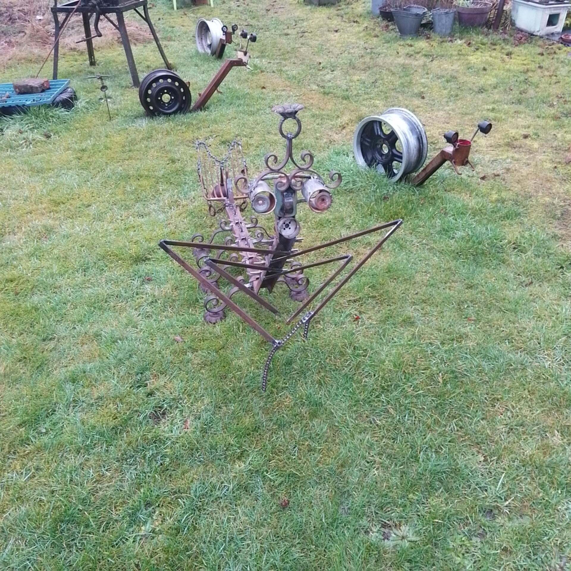 Finette royal dégustant son ver