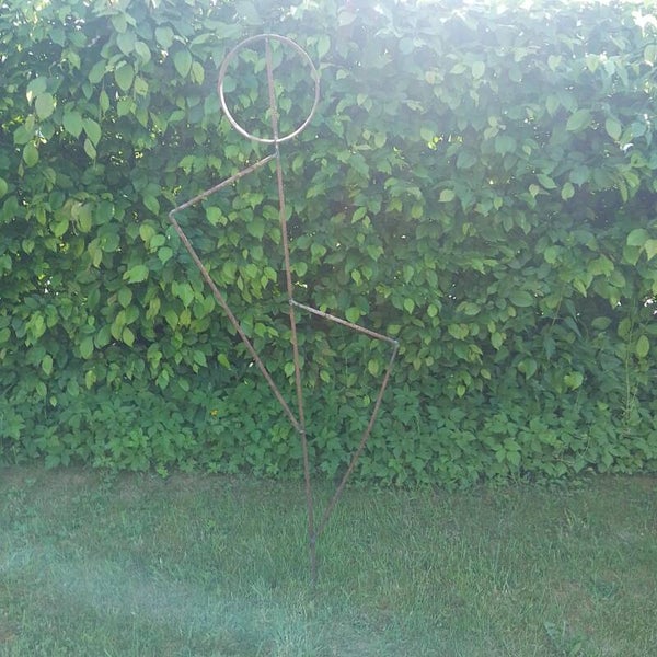 Support pour plantes grimpantes ou simple déco de jardin. Prix/Pcs.