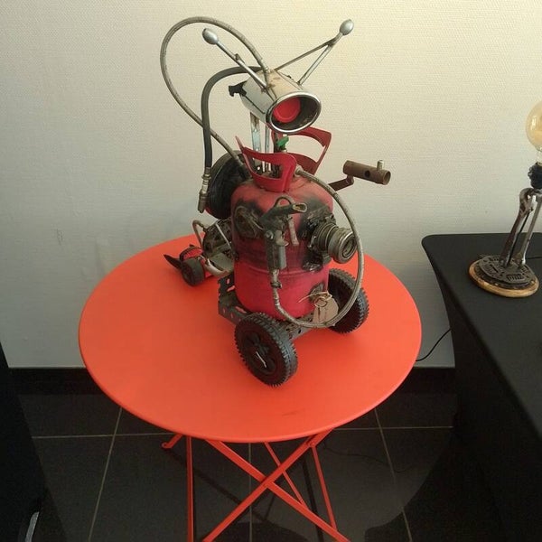 Sebinou le robot fou