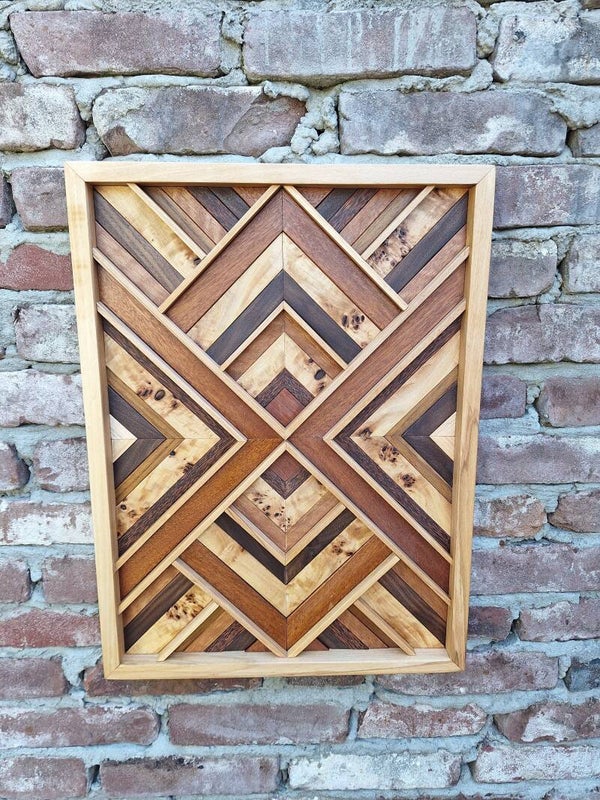Wand mozaiek met burl