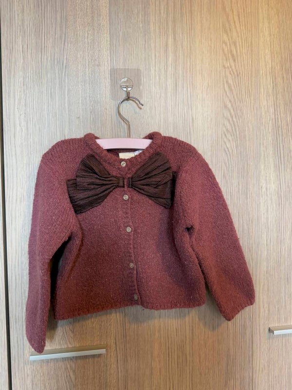 zara - wijnrode cardigan met strik - maat 92