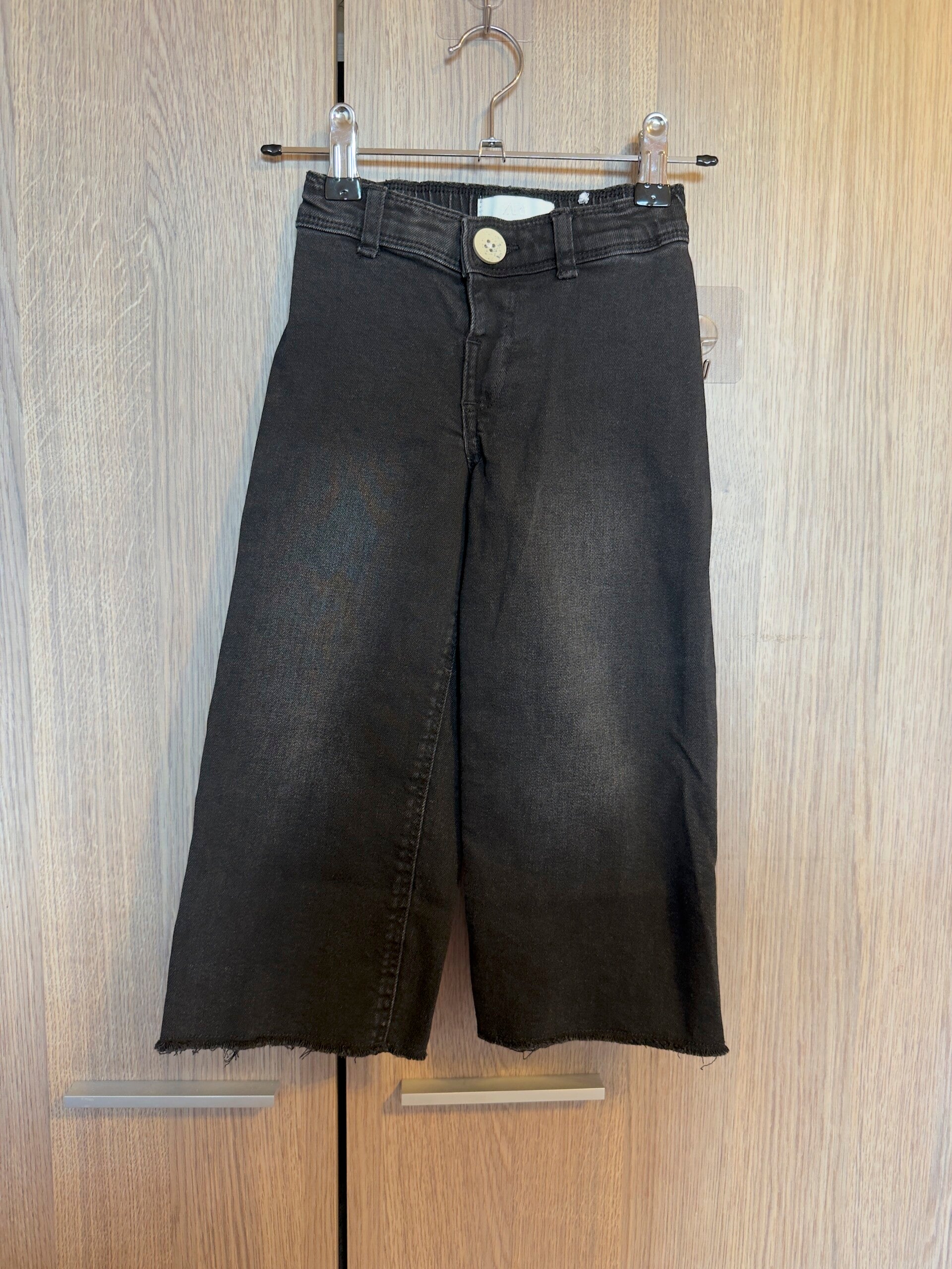 zara - zwarte jeansbroek - maat 104