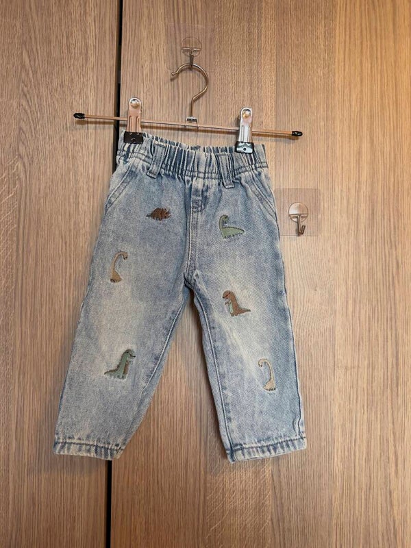 Wibra - dino jeansbroek - maat 68