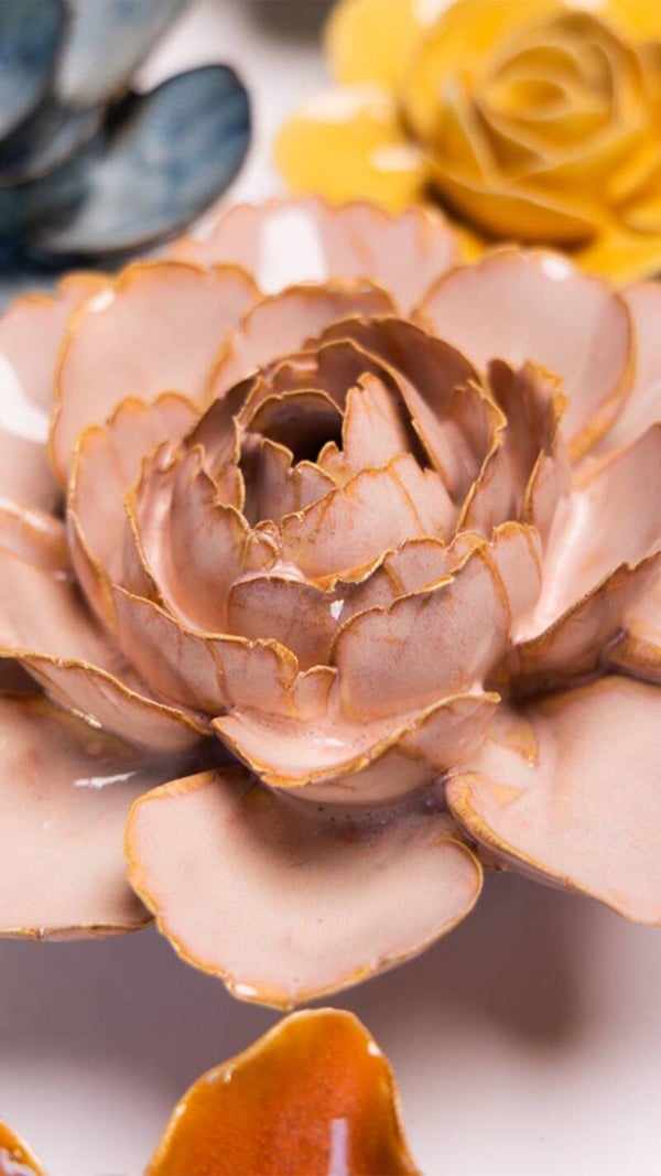 Bloem keramiek roze camellia