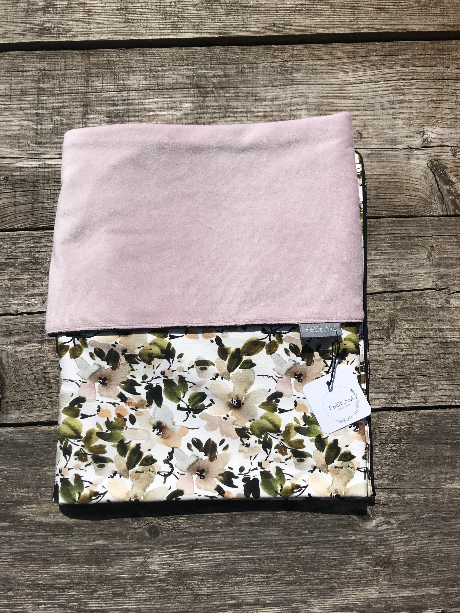 *Wiegdeken - Bloom Pink - Petit Juul