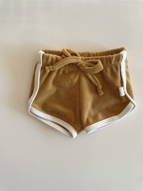 *Track shorts - Mosterd - STUDIO HAPPY