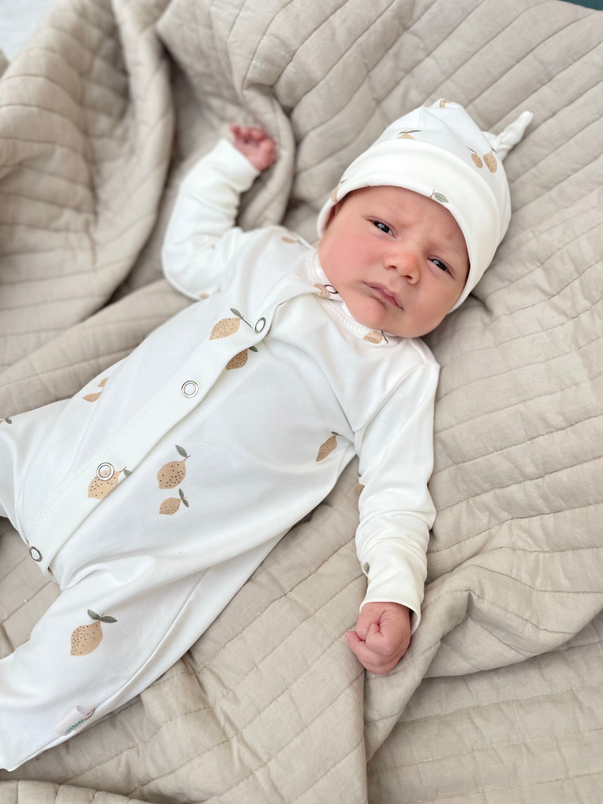 Newborn setje Onesie + Mutsje CITRUS - Studio Happy