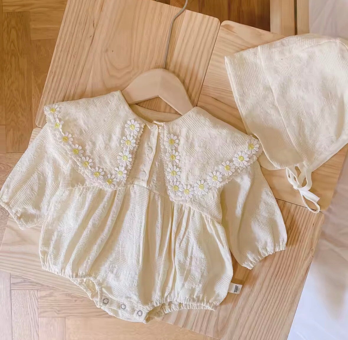🌼 Barboteuse bébé en coton avec chapeau assorti