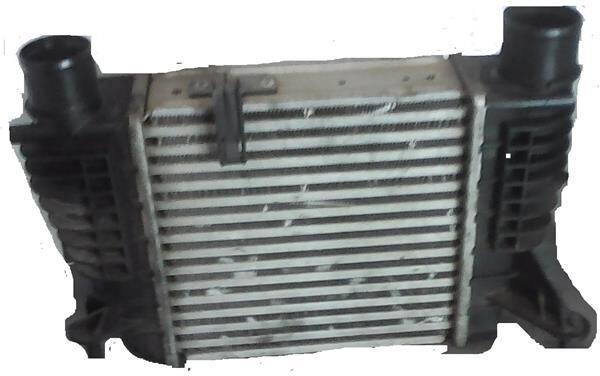 Intercooler Renault Clio III / Modus 1.5 dCi Ref. 8200170504