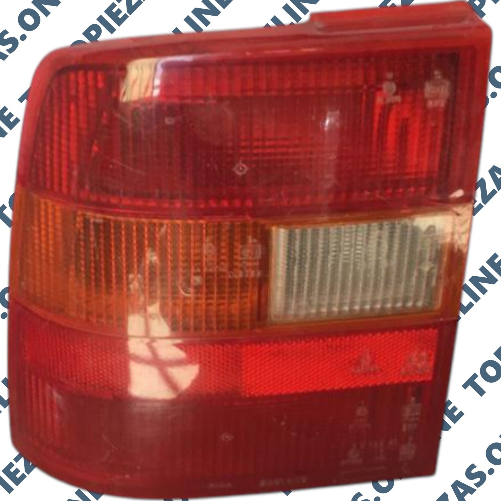 Piloto trasero Izquierdo Opel OEM: 1223130