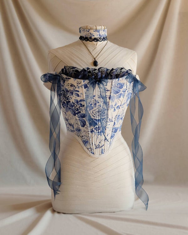 260 | Porcelain Garden