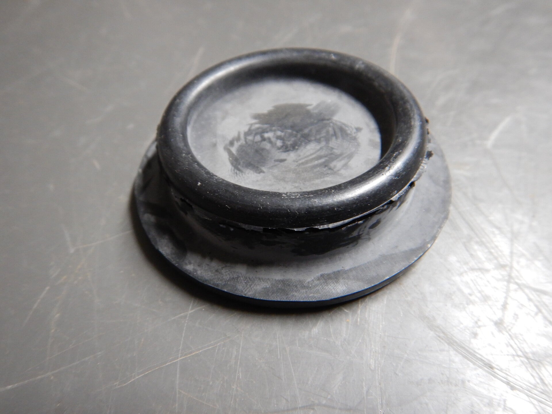 Plug, gearbox cover   AHH6507