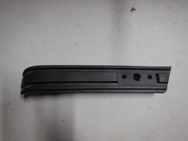 Left Side Front Bumper Insert   316327103