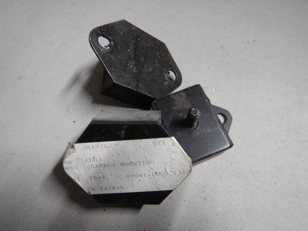 Mounting, gearbox    AHA9307