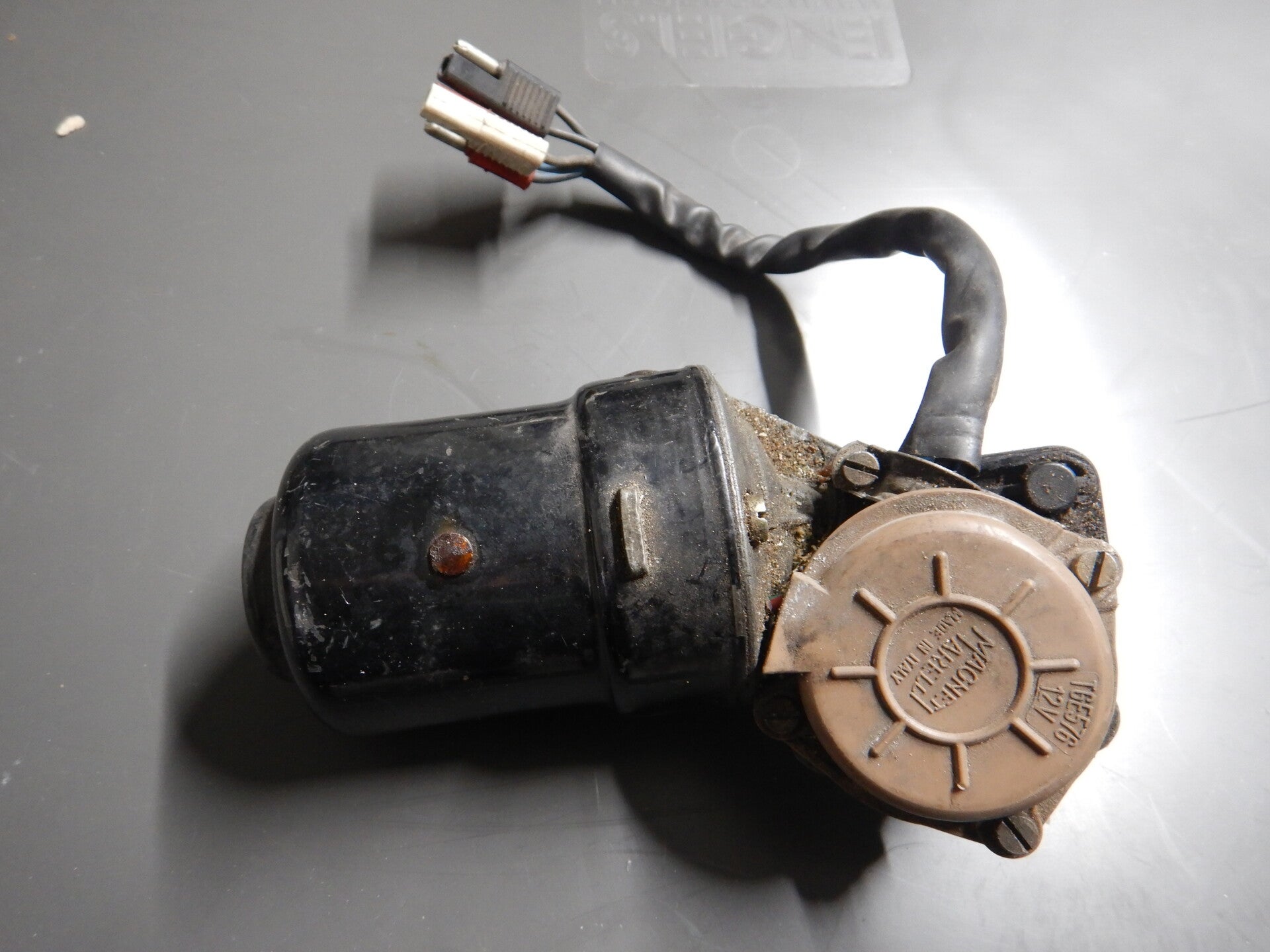 Wiper Motor used     TGE576