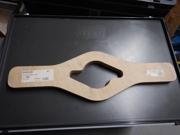 Spanner, wire wheel spinner, 2 eared AHH5839W