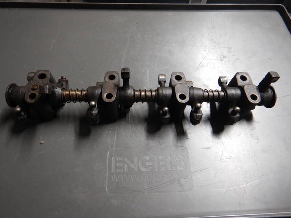 Rocker Shaft Assembly W Rocker Arms Etc Offset Oil Feed Feed   11G62J
