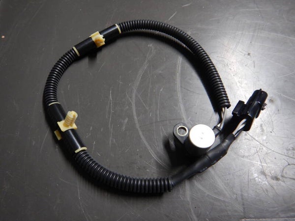 Crankshaft Position Sensor  LCA1640AE