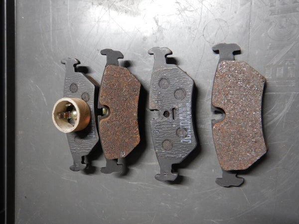 Brake Pad Set Rear  JLM1833*