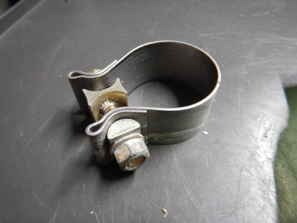 Exhaust Pipe Clamp   EBC92571