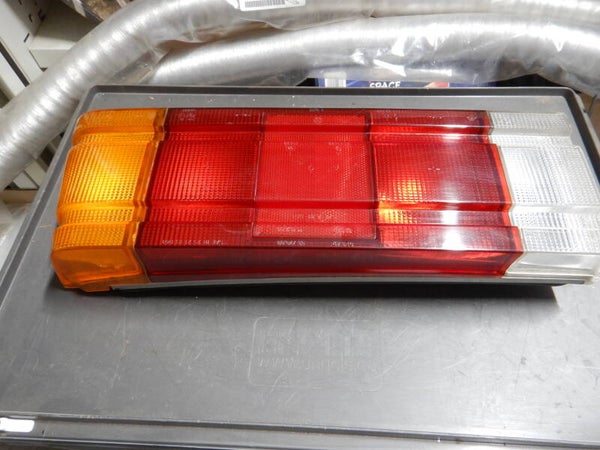 Taillight Right  343110107