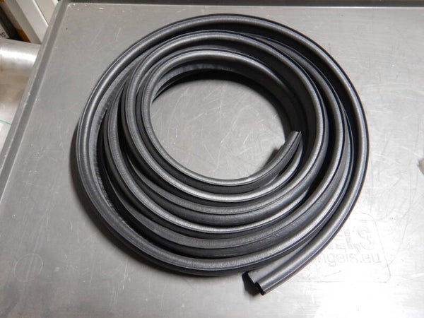 Boot Lid Seal   BD21528/1