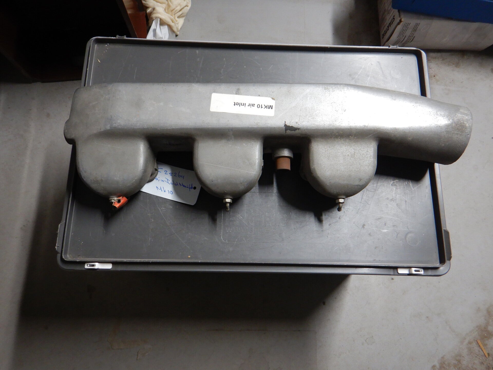 Air Inlet manifold  C25265