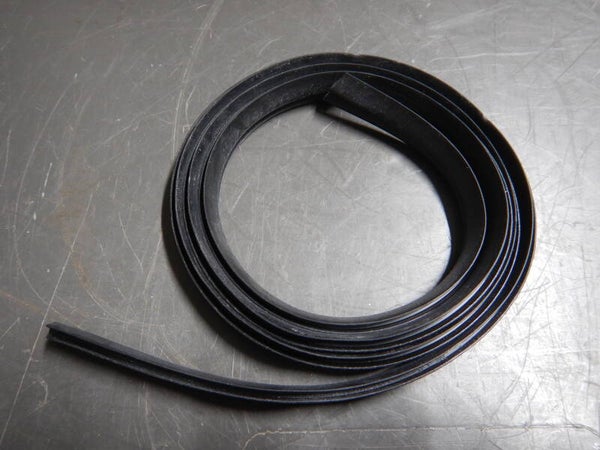 Front Bumper Rubber  BD18947/1*