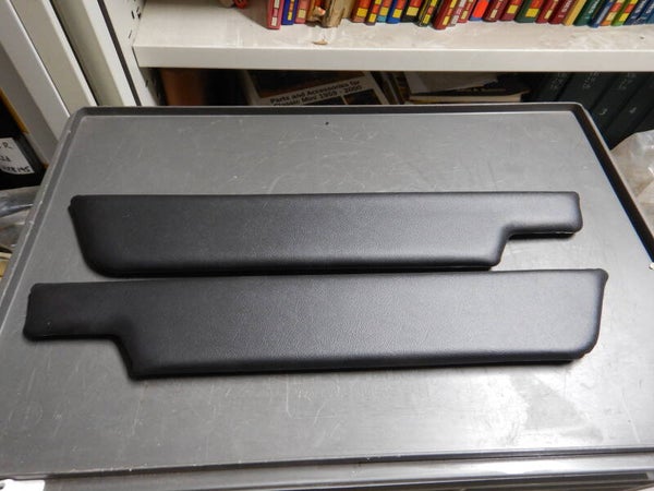 Sunvisor Black  BD38499