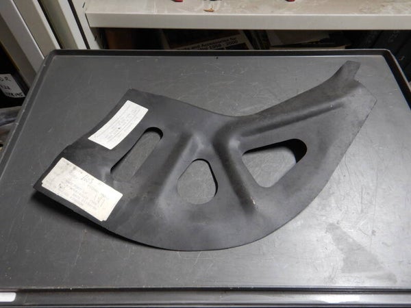 L.H Front Wing Stay Bracket  6603*