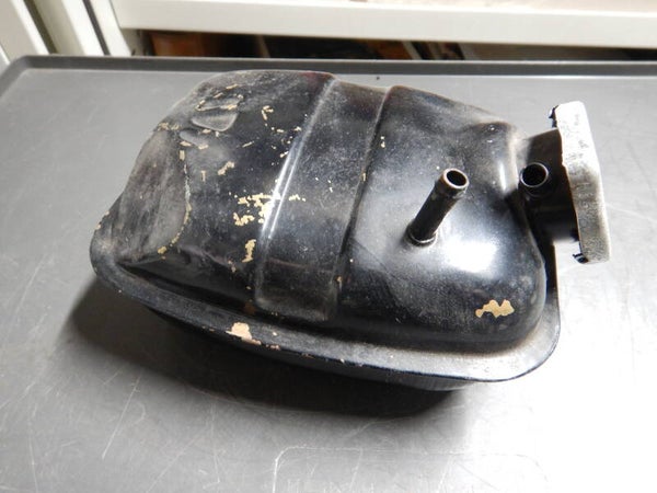 Radiator Header/Expansion Tank  C29050*