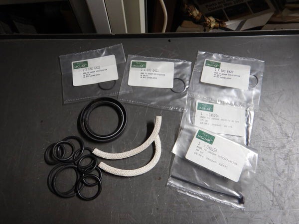 Lower Engine Seal Set V12 Engine  JS615#
