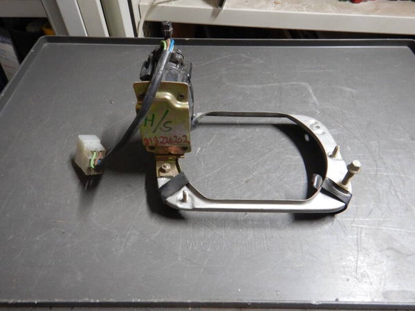 Maserati Biturbo 222 headlight left actuator 313120202