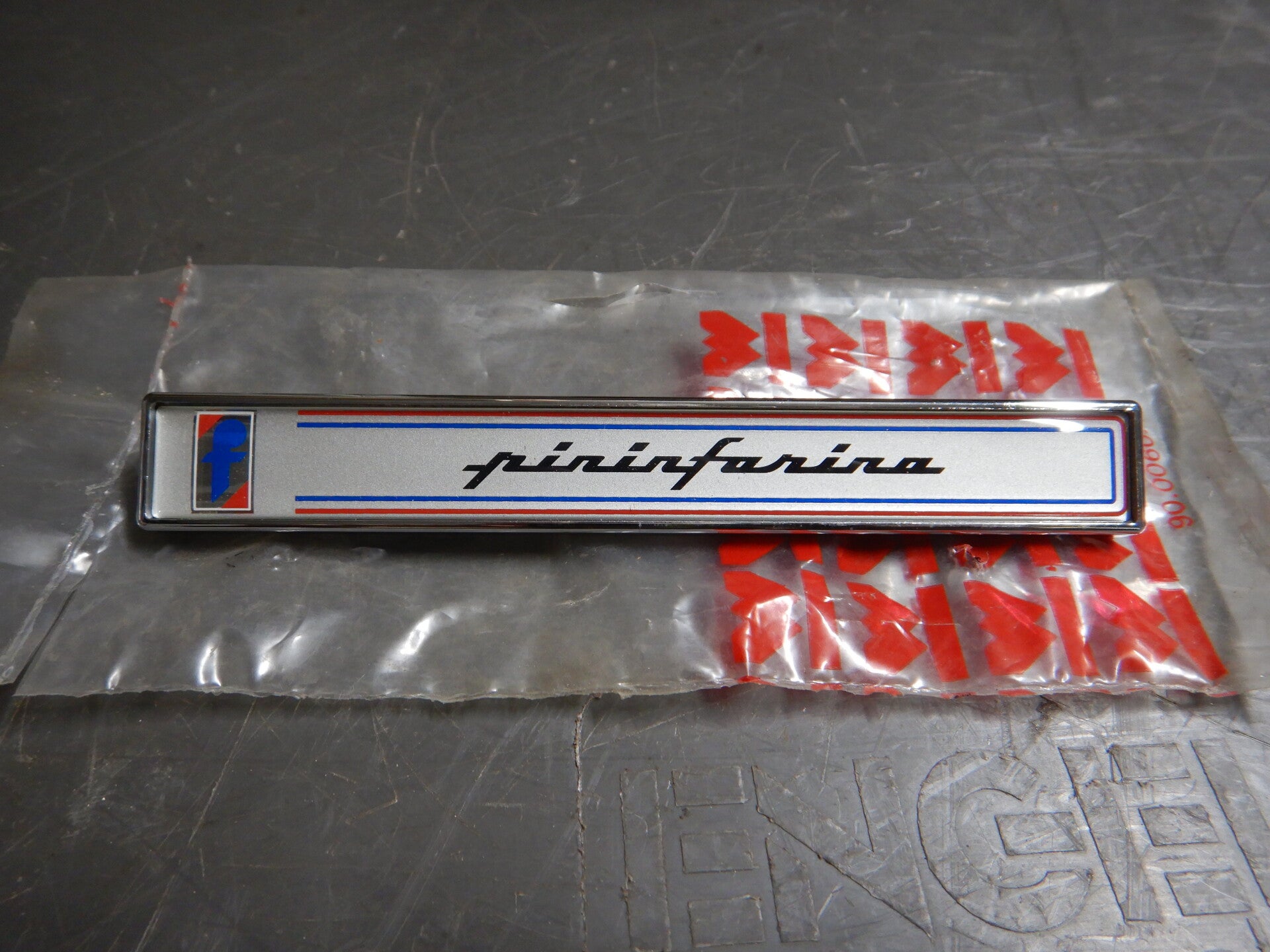 Pininfarina Side Badge  BDG1078