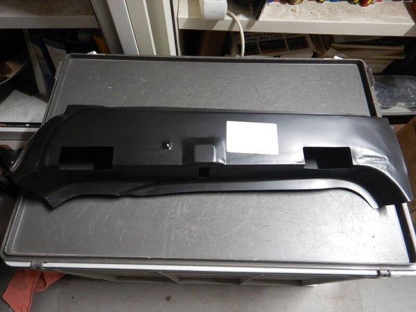 MK1 Door hinge panel A post R/H   25-16-40-2